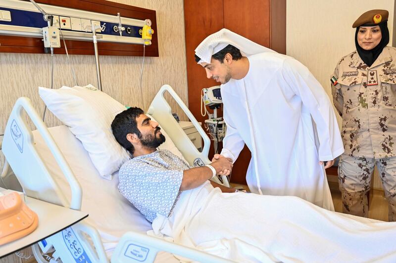 Sheikh Mansour bin Zayed, Deputy Prime Minister and Minister of Presidential Affairs, visits soldiers in Zayed Military Hospital where they are being treated for
injuries sustained while on active operations. Sheikh Mansour praised them for their heroism and dedication: ‘Future generations will remember these acts of
bravery, and learn from the values of giving and sacrifice you have made during your national duty that reflect your pride and love for the homeland’ Wam