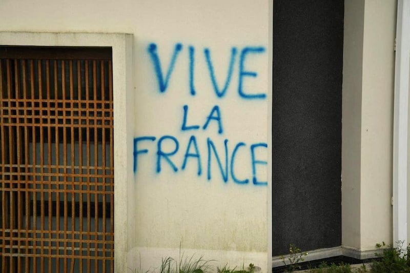 This handout picture released and taken by the French Ministry of Justice on April 11, 2021, shows graffiti that reads 'Long live France' sprayed on a wall of the Avicenna mosque and Islamic cultural centre in Rennes, western France. Vandals defaced the walls of a mosque in western France with Islamophobic graffiti two days ahead of the start of the holy month of Ramadan, local officials said on April 11, 2021. A caretaker and members of the local Muslim community in the city of Rennes discovered the graffiti early sprayed on the walls of the mosque and Islamic cultural centre. They included tags insulting Islam and the Prophet Mohammed, references to restarting the Crusades and a call for Catholicism to be made the state religion. 



 - RESTRICTED TO EDITORIAL USE - MANDATORY CREDIT "AFP PHOTO / FRENCH MINISTRY OF JUSTICE " - NO MARKETING - NO ADVERTISING CAMPAIGNS - DISTRIBUTED AS A SERVICE TO CLIENTS
 / AFP / French Ministry of Justice  / Handout / RESTRICTED TO EDITORIAL USE - MANDATORY CREDIT "AFP PHOTO / FRENCH MINISTRY OF JUSTICE " - NO MARKETING - NO ADVERTISING CAMPAIGNS - DISTRIBUTED AS A SERVICE TO CLIENTS
