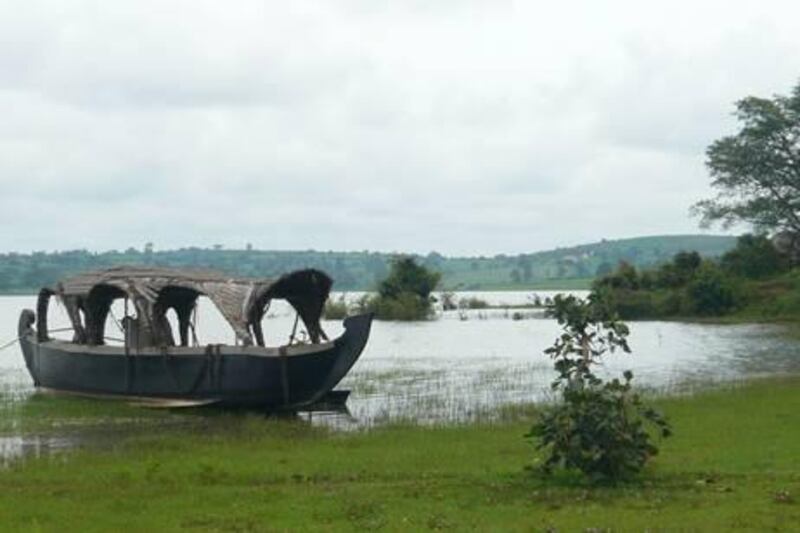 Lake Kabini wraps around Nagarhole National Park.