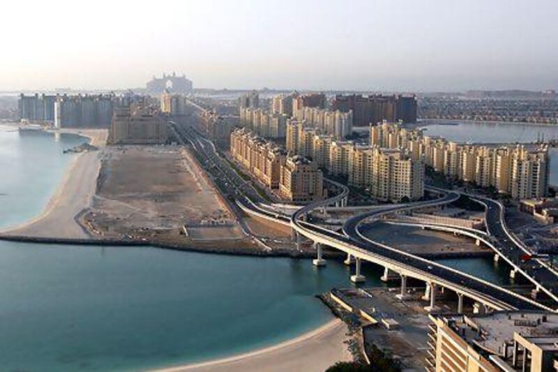 Nakheel, developer of the Palm Jumeirah, says it is in talks to extend an Dh8 billion loan due in 2015. Pawan Singh / The National