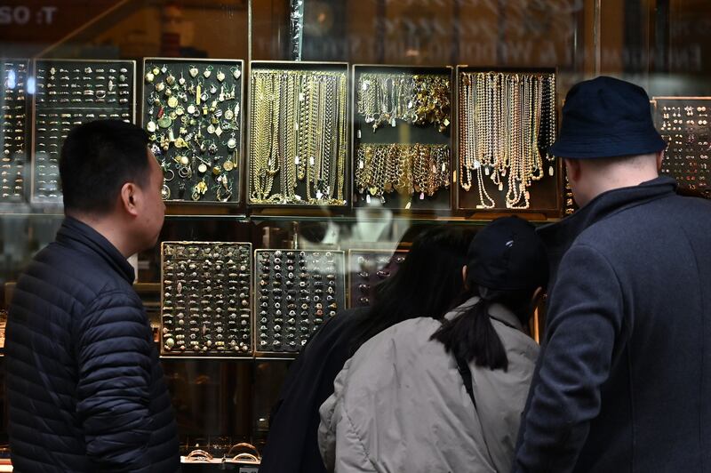 Shoppers at a jewellers' shop in Hatton Garden, London. Getty Images