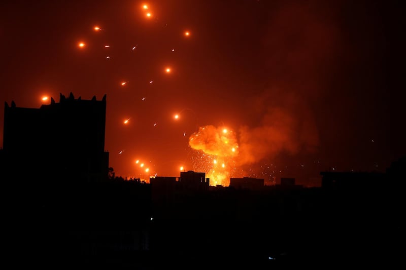 A Houthi arms depot explodes after it was hit by air strikes in Sanaa, Yemen January 31, 2018. REUTERS/Khaled Abdullah     TPX IMAGES OF THE DAY