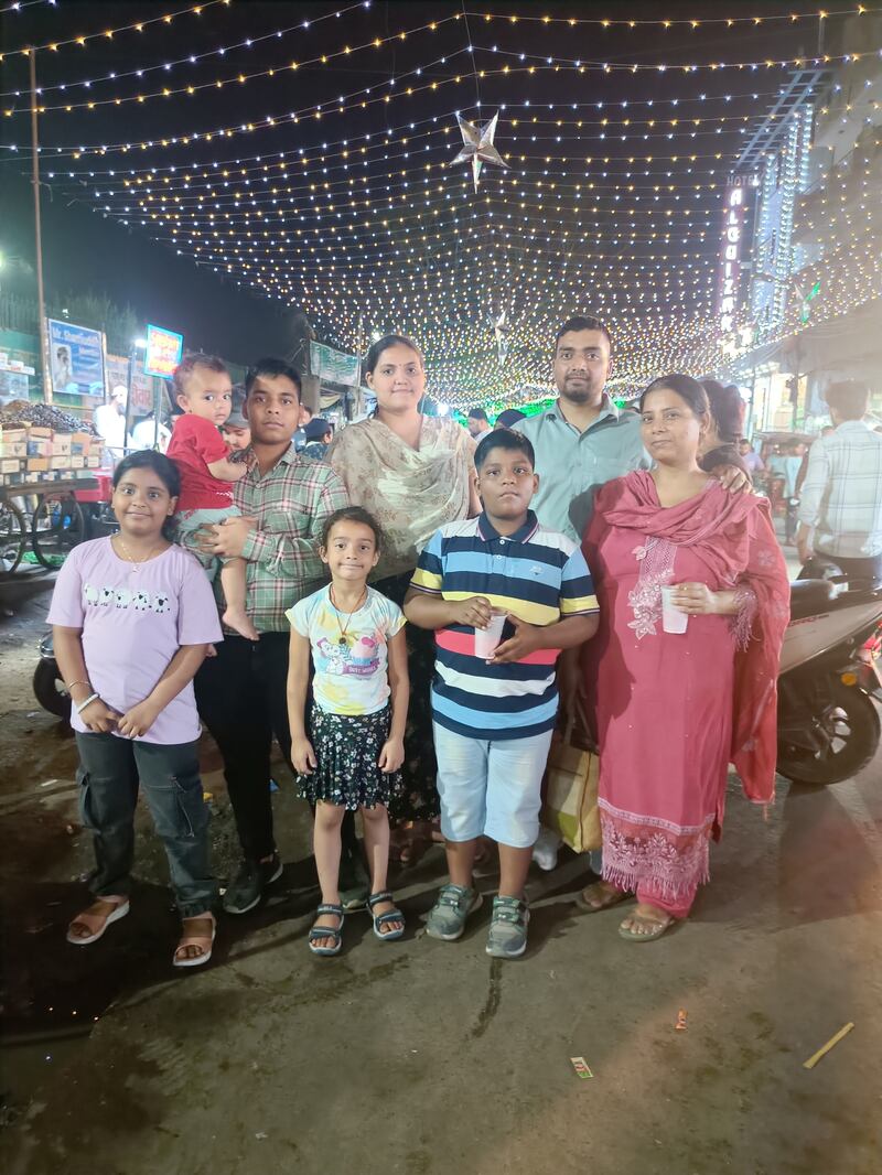 Cheena Lahot with her family arrived at Old Delhi to experience unique Ramadan special food. 