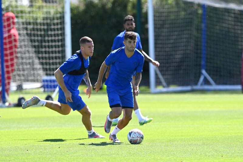 COBHAM, ENGLAND - JULY 31: Ross Barkley and Christian Pulisic of Chelsea during a training session at Chelsea Training Ground on July 31, 2020 in Cobham, England. (Photo by Darren Walsh/Chelsea FC via Getty Images)
