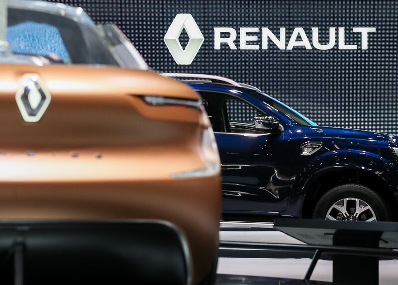 epa09020909 (FILE) - A view of the Renault logo during the inauguration of the Brussels Motor Show in Brussels, Belgium, 10 January 2018 (reissued 18 February 2021). Renault Group is due to publish their full year 2020 results on 19 February 2021.  EPA/STEPHANIE LECOCQ *** Local Caption *** 53999816