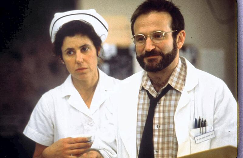 Robin Williams and Julie Kavner in Awakenings (1990) IMDb