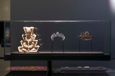 Islamic architectural fragments and the Cartier jewellery pieces they influenced. Photo: Department of Culture and Tourism – Abu Dhabi