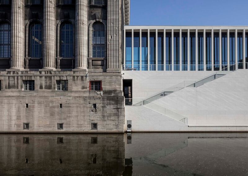 It was designed by David Chipperfield Architects. Photo: Ute Zscharnt / David Chipperfield Architects