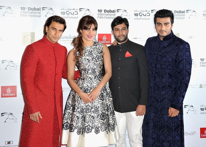 Ranveer Singh, Priyanka Chopra, Ali Abbas Zafar and Arjun Kapoor pose on the red carpet. Gareth Cattermole / Getty Images