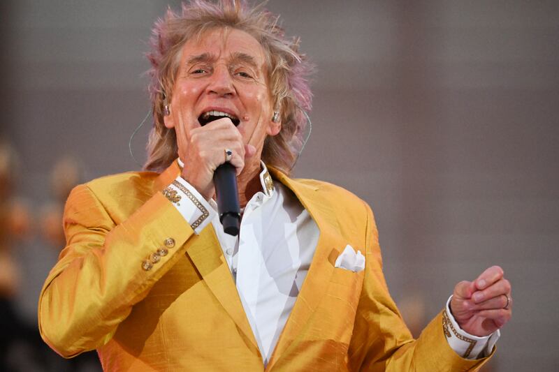 Rod Stewart said the Conservative government 'should stand down now and give the Labour Party a go'. Reuters