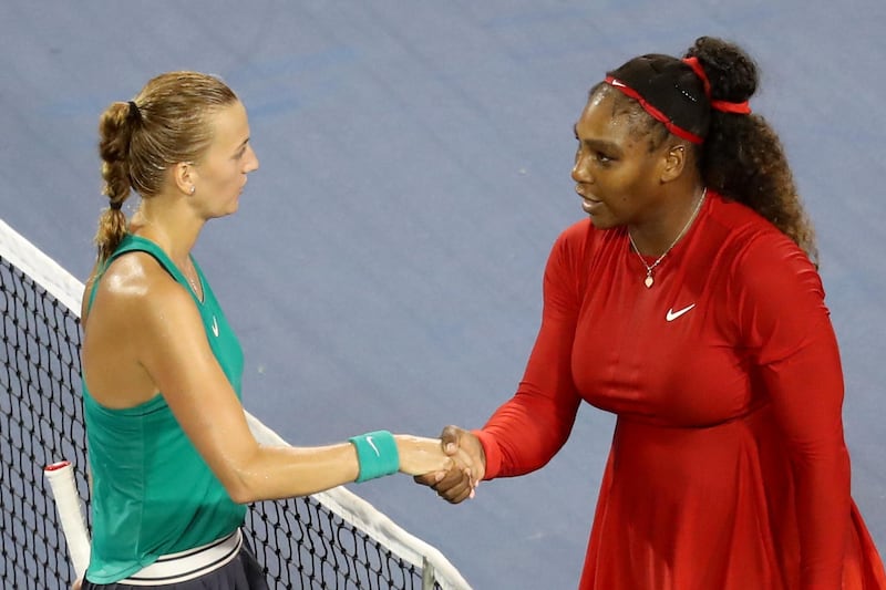 MASON, OH - AUGUST 14: Petra Kvitova of the Czech Republic shakes hands with Serena Williams of the United States after defeating her in three sets during Day 4 of the Western and Southern Open at the Lindner Family Tennis Center on August 14, 2018 in Mason, Ohio.   Rob Carr/Getty Images/AFP
== FOR NEWSPAPERS, INTERNET, TELCOS & TELEVISION USE ONLY ==
