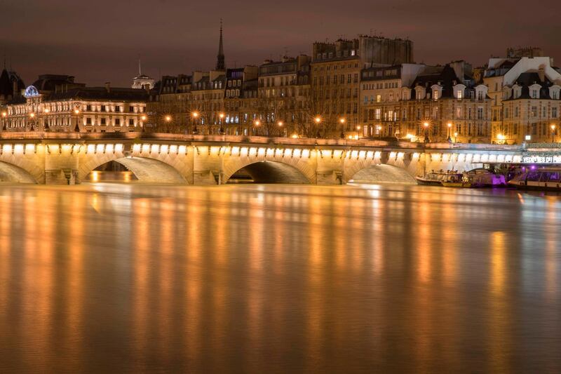 The Pont Neuf bridge over the swollen Seine river. Joel Saget / AFP