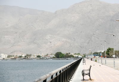 Al Rams Corniche with Al Hajar mountain range as a backdrop in Ras Al Khaimah, where the UAE's first city dedicated to longevity and healthy ageing is planned. Khushnum Bhandari / The National