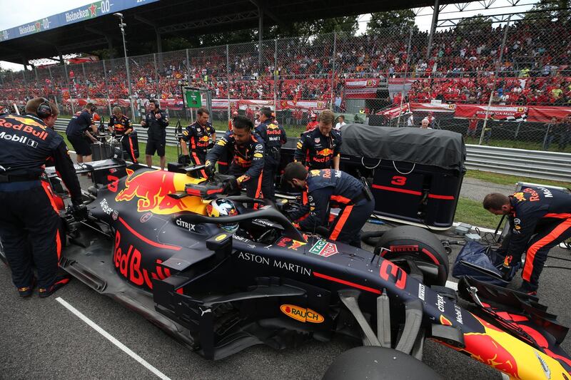 MONZA, ITALY - SEPTEMBER 02:  Daniel Ricciardo of Australia and Red Bull Racing prepares to drive on the grid before the Formula One Grand Prix of Italy at Autodromo di Monza on September 2, 2018 in Monza, Italy.  (Photo by Charles Coates/Getty Images)