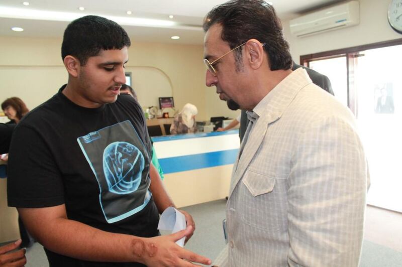 Gulshan Grover met fans at the Center. Courtesy Dubai Autism Center