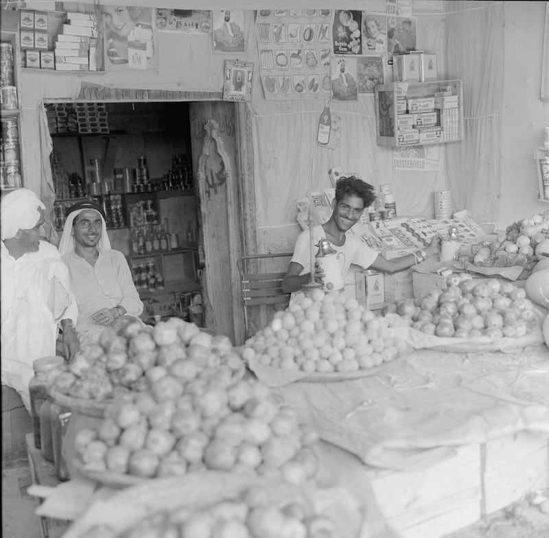 Abu Dhabi Souk and market place detail.  Archival photograph of the Trucial States shot by photographer Guy Gravett in 1962. 

Eds note** Karen *** Permission needed before use. Contact Crispin Gravett Cpgravett@aol.com. $150 one print use and 5 years online. 