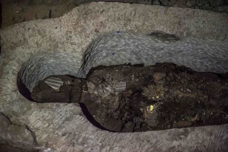 The Egyptian Minister of Antiquities announced the excavation of a mummification workshop discovered along with a communal burial place, consisting of several burial chambers. AFP