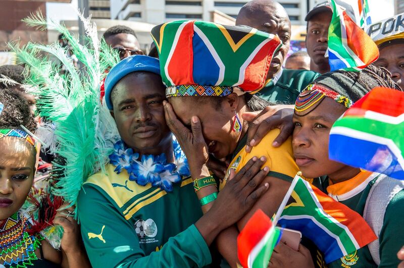 epaselect epa06331215 South African rugby fans react with disappointment after it was announced that France will host the 2023 Rugby World Cup during a public screening in Pretoria, South Africa, 15 November 2017. South Africa was the early favorite to host the worlds biggest rugby union tournament for the second time however France was chosen.  EPA/Christiaan Kotze