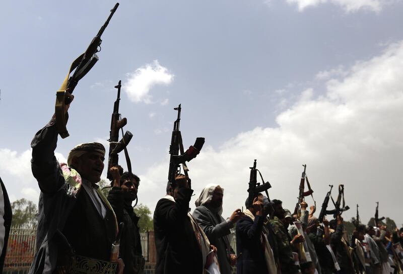 epa06694529 Pro-Houthi Yemenis hold up weapons during a rally against the killing of senior Houthi leader Saleh al-Samad by a Saudi-led airstrike, in Sana'a, Yemen, 26 April 2018. According to reports, pro-Houthi Yemenis gathered on the streets of the capital Sana'a to protest the killing of the political leader of Houthi rebels Saleh al-Samad who was killed in a Saudi-led airstrike a week ago.  EPA/YAHYA ARHAB