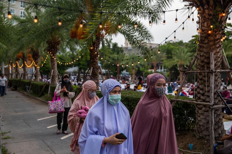 Thai Muslims celebrate Eid at The Foundation of the Islamic Centre of Thailand to mark the end of the holy month of Ramadan in Bangkok, Thailand. Getty Images