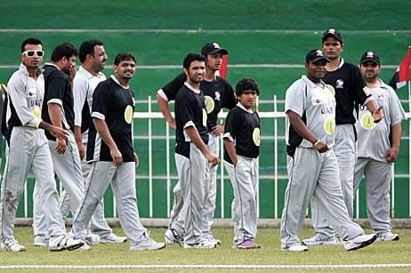 Hamad Karim, fourth from right, with his UAE teammates yesterday.