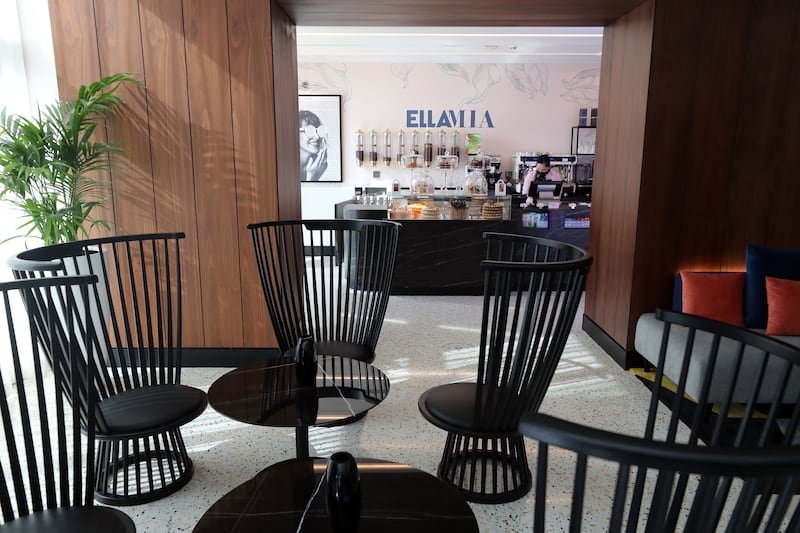 EllaMia cafe at Th8 Palm.
