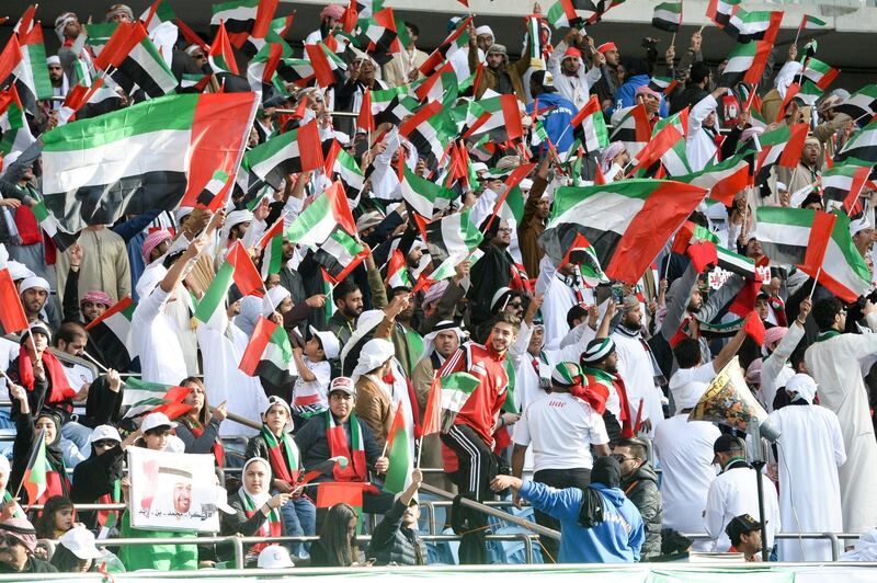 epa06418387 UAE fans cheer prior to the Gulf Cup of Nations soccer Final match between Oman and UAE at Jaber Al-Ahmad International Stadium, Kuwait City, Kuwait, 05 January 2018.  EPA/NOUFAL IBRAHIM