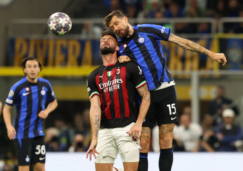 Francesco Acerbi 8 – A proverbial wall at the back for Inter, starving Olivier Giroud of service all afternoon. A dominant performance by the veteran Italian – especially aerially. Reuters