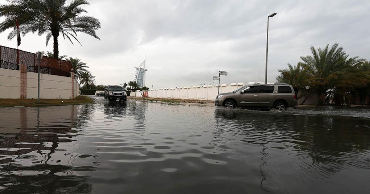 Video: Heavy rains flood roads in Abu Dhabi and Dubai