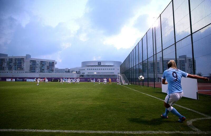 Toni Duggan of Manchester City Women’s FC takes a corner during the Fatima Bint Mubarak Ladies Sports Academy Challenge between Melbourne City Women and Manchester City Women at New York University Abu Dhabi Campus on February 17, 2016 in Abu Dhabi, United Arab Emirates. Warren Little/Getty Images