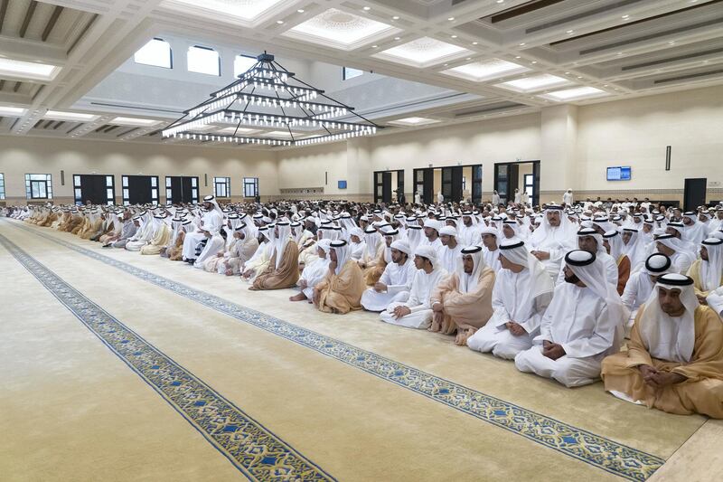 ABU DHABI, UNITED ARAB EMIRATES - June 04, 2019: Dignitaries and guests attend Eid Al Fitr prayers at the Sheikh Sultan bin Zayed the First mosque in Al Bateen. 

( Rashed Al Mansoori / Ministry of Presidential Affairs )
---
