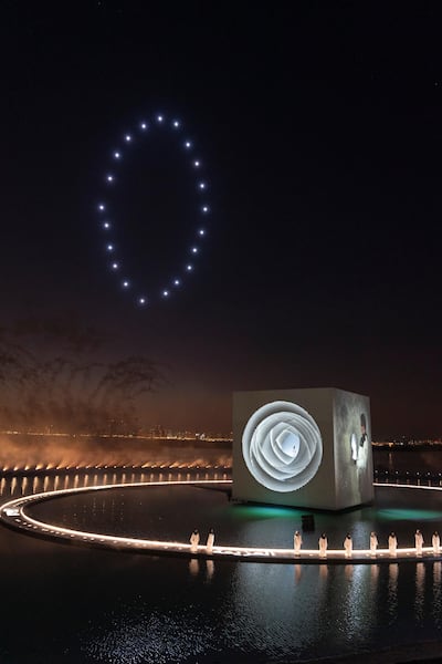 ABU DHABI, UNITED ARAB EMIRATES - December 02, 2020: Performers participate in the ‘Seeds of the Union’ show, during the official 49th UAE National Day Celebrations, at Jubail Mangrove Park.   


( Mohamed Al Hammadi / Ministry of Presidential Affairs )
---