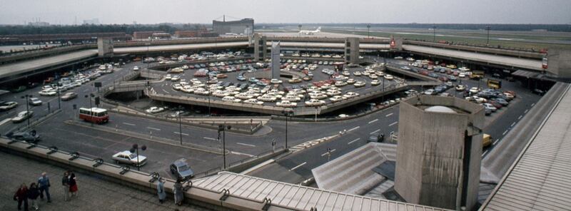  Flughafen Tegel GER, Berlin,ca. 1976, Flughafen Tegel *** Airport Tegel GER, Berlin,ca 1976, Airport TegelNo Use Switzerland. No Use Germany. No Use Japan. No Use Austria. Reuters