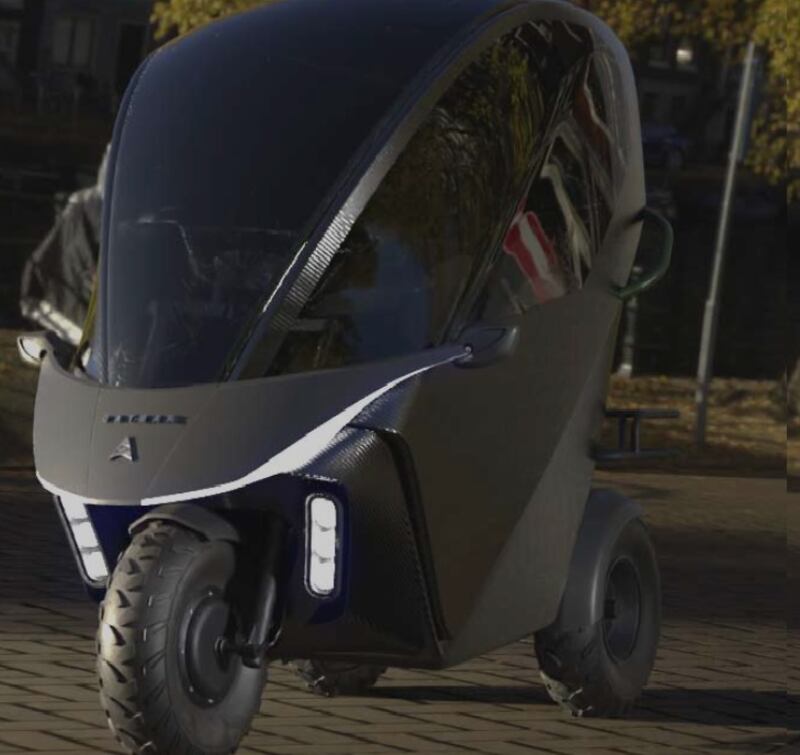 A three wheel e-scooter, known as the Tectus, can reach speeds of up to 160kph. Courtesy: Daymak