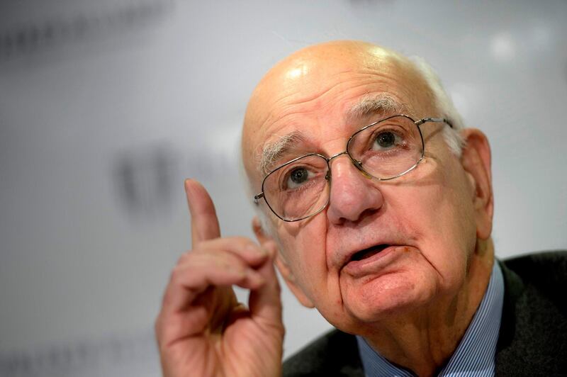 (FILES) In this file photo taken on April 20, 2015 Paul Volcker, former Federal Reserve chairman, speaks at the National Press Club in Washington, DC.  Volcker, who tackled American inflation in the 1970s and '80s and later leant his name to landmark Wall Street reforms, died December 8, 2019 according to media reports December 9,2019. Volcker, who headed the US central bank from 1975 to 1987, was 92. / AFP / Brendan SMIALOWSKI
