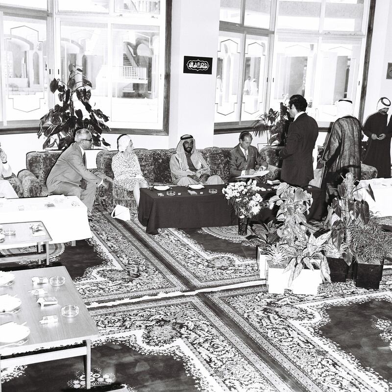 Sheikh Zayed and Queen Elizabeth visiting UAE University in Al Ain, 25 Feb, 1979. Courtesy to Al-Ittihad. History Project 2011