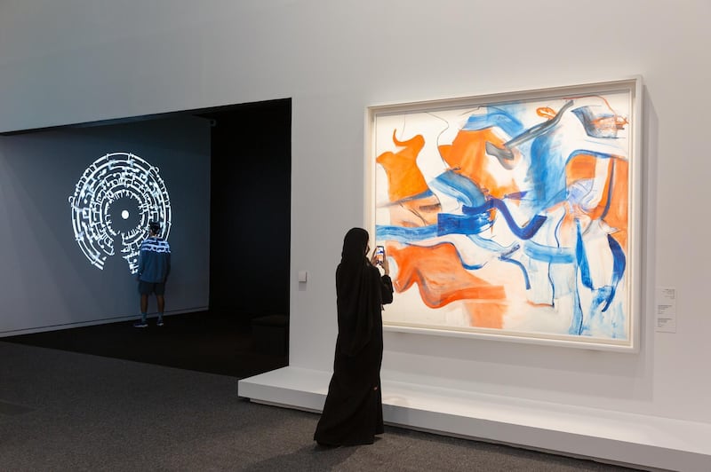 Abstraction and Calligraphy – Towards a Universal Language_Press Preview.
© Department of Culture and Tourism – Abu Dhabi / Ismail Noor - Seeing Things