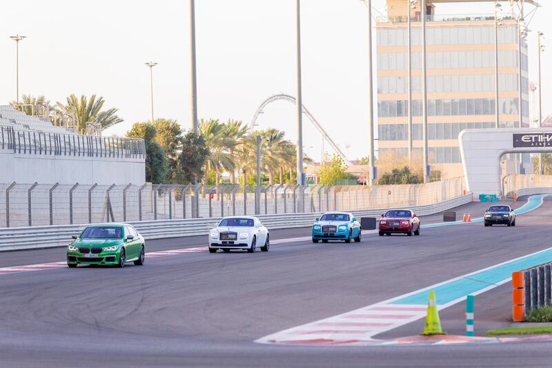 The pace cars leads the second pack towards the corkscrew bend. Courtesy Abu Dhabi Motors