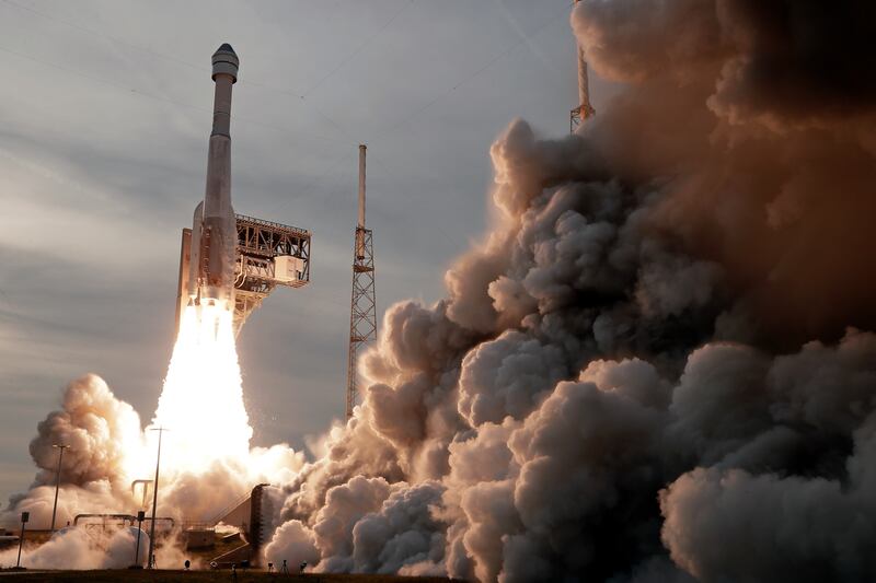 A United Launch Alliance Atlas V rocket carrying the Boeing Starliner crew capsule lifts off on a second test flight to the International Space Station from Space Launch Complex 41 at Cape Canaveral Space Force station in Cape Canaveral, Fla. , Thursday, May 19, 2022.  (AP Photo / John Raoux)