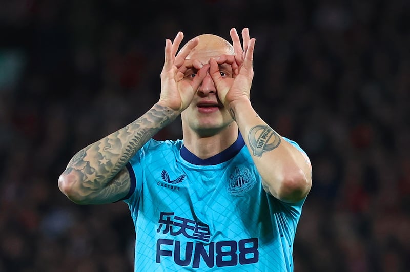 Jonjo Shelvey - 5

The former Liverpool midfielder scored a fine goal but he makes too many mistakes on the ball. He gave away possession for Salah’s goal. EPA