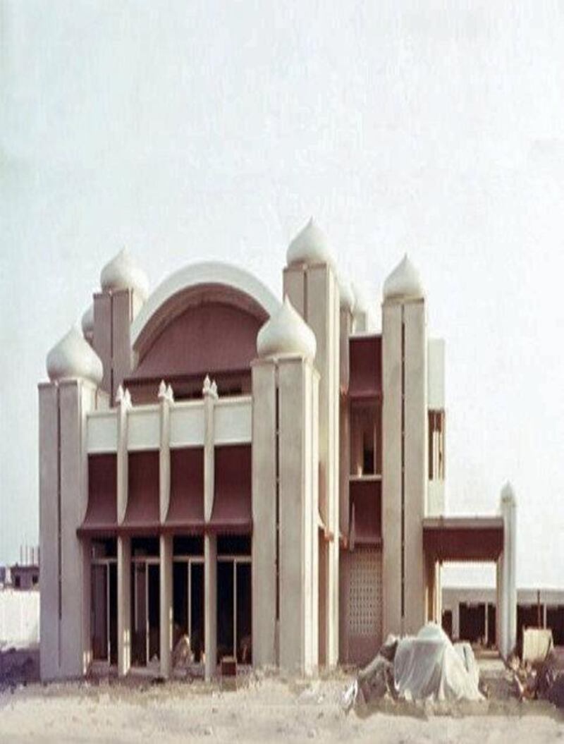 <p>The house of Sooud Al Qassemi in Sharjah while it was under construction in the late 1970s.&nbsp;</p>
