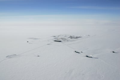 Amundsen-Scott South Pole is one of the world's coldest places, with −82.8°C being the lowest temperature recorded here in 1982. Photo: USAP, NSF