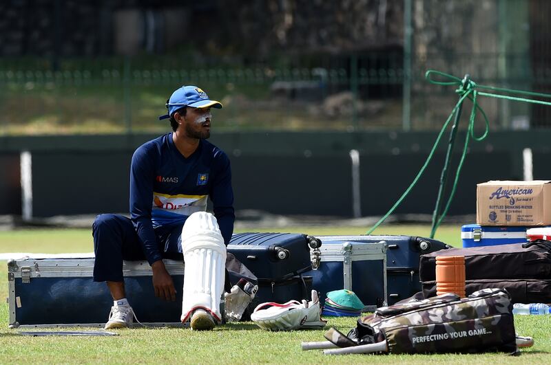 Sri Lankan cricket captain Dinesh Chandimal takes part in a practice session at the Sinhalease Sports Club (SSC) Ground in Colombo on August 2, 2017.
The second Test cricket match between India and Sri Lanka starts in Colombo on August 3. / AFP PHOTO / ISHARA S. KODIKARA