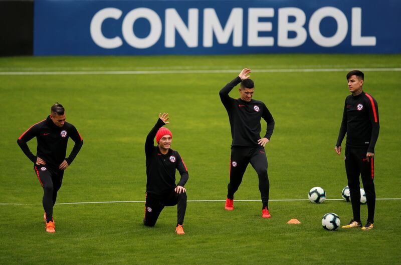 Chile's Eduardo Vargas, Charles Aranguiz, Pablo Hernandez and Erick Pulgar during training. Reuters