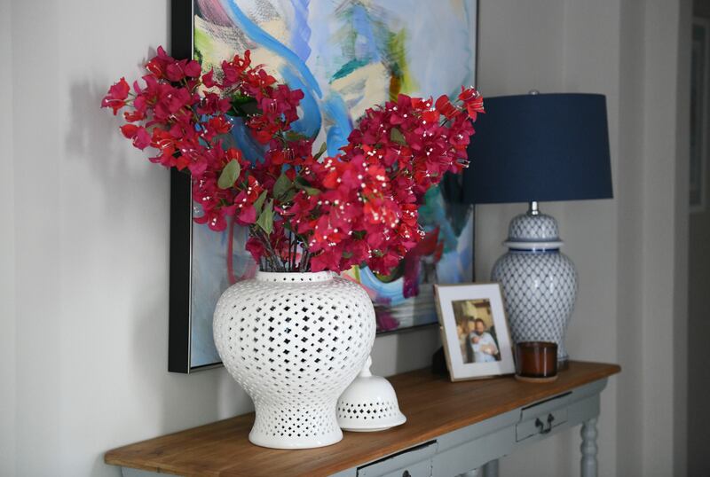 Flowers and ornaments brighten up the home 
