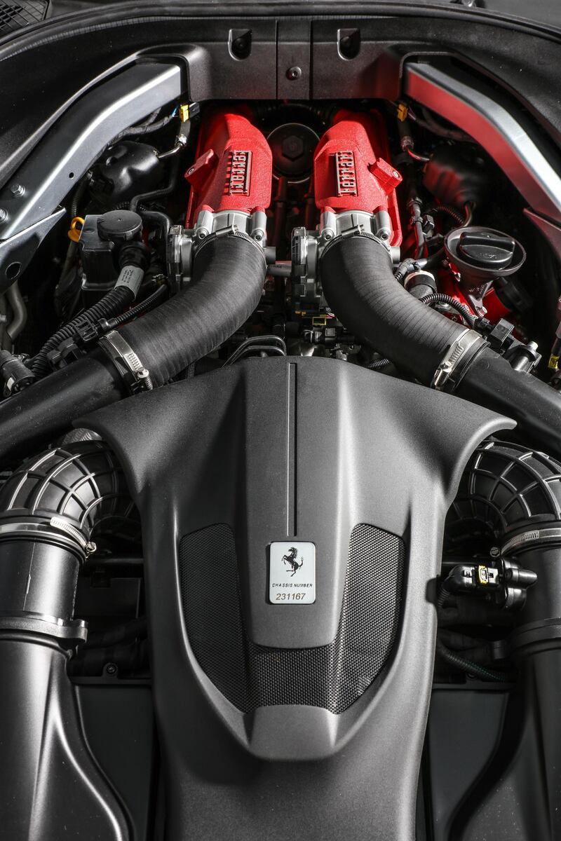 The V8 engine produces almost 600hp and 760Nm of torque. Ferrari