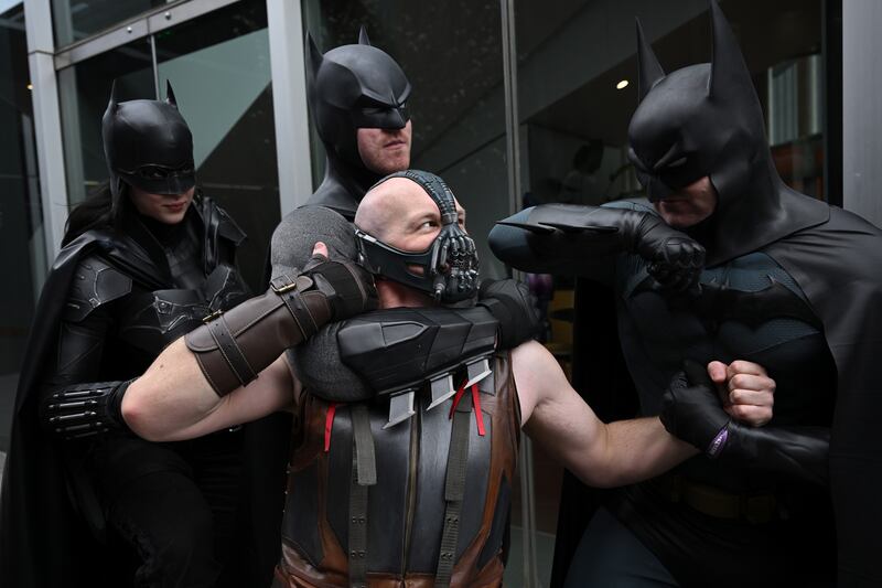 Batman, Batmen? Either way, Bane looks in trouble.