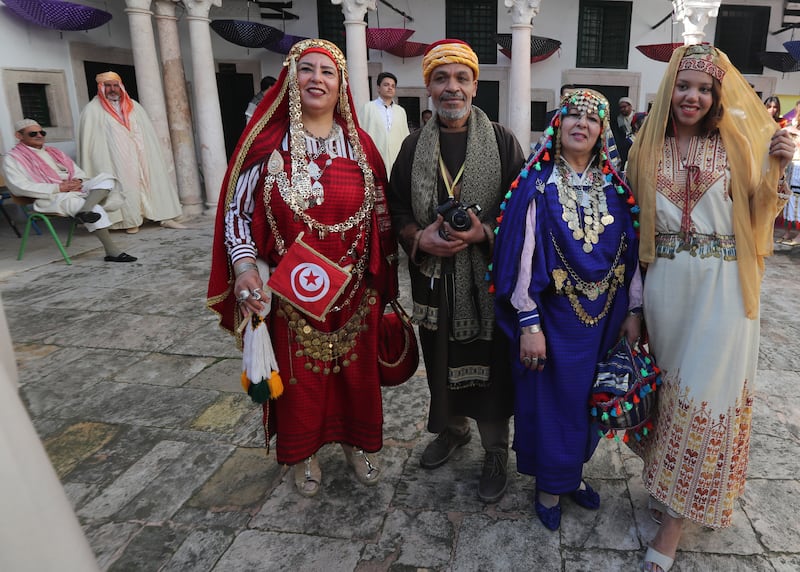 Tunisians celebrate their heritage. For the event, women often wear the fouta and blouza. Made of cotton or silk, these are inspired by wedding dresses of the past.