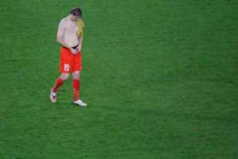 Russia's Roman Pavlyuchenko reacts after their Euro 2008 semi-final soccer match defeat to Spain at Ernst Happel Stadium in Vienna, June 26, 2008.    REUTERS/Leonhard Foeger (AUSTRIA)    MOBILE OUT. EDITORIAL USE ONLY
Picture Supplied by Action Images *** Local Caption *** 2008-06-26T211314Z_01_EURO456_RTRIDSP_3_SOCCER-EURO.jpg