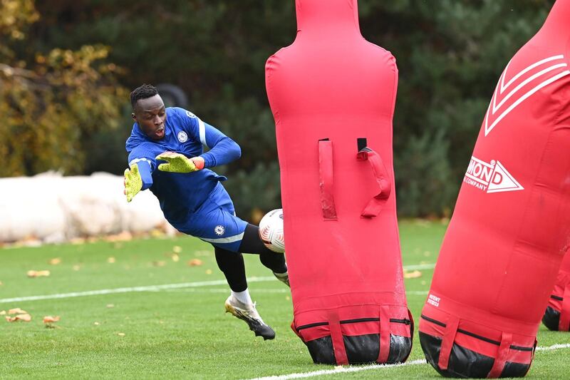 COBHAM, ENGLAND - OCTOBER 30: Edouard Mendy of Chelsea during a training session at Chelsea Training Ground on October 30, 2020 in Cobham, United Kingdom. (Photo by Darren Walsh/Chelsea FC via Getty Images)